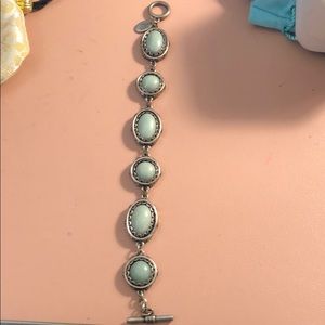 Vintage-styled bracelet